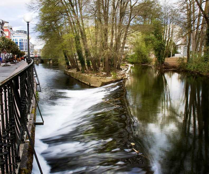 bar España, cervecería sarria que ver